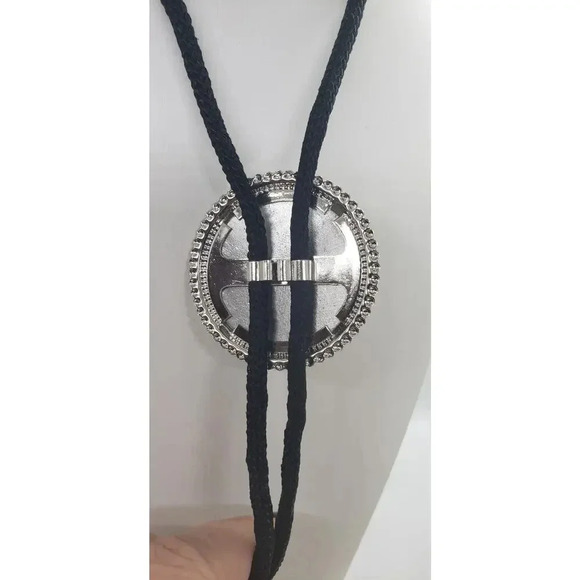 Boy Cub Scout ADULT LEADER Bolo Tie Slide BSA Uniform Official - Picture 4 of 4